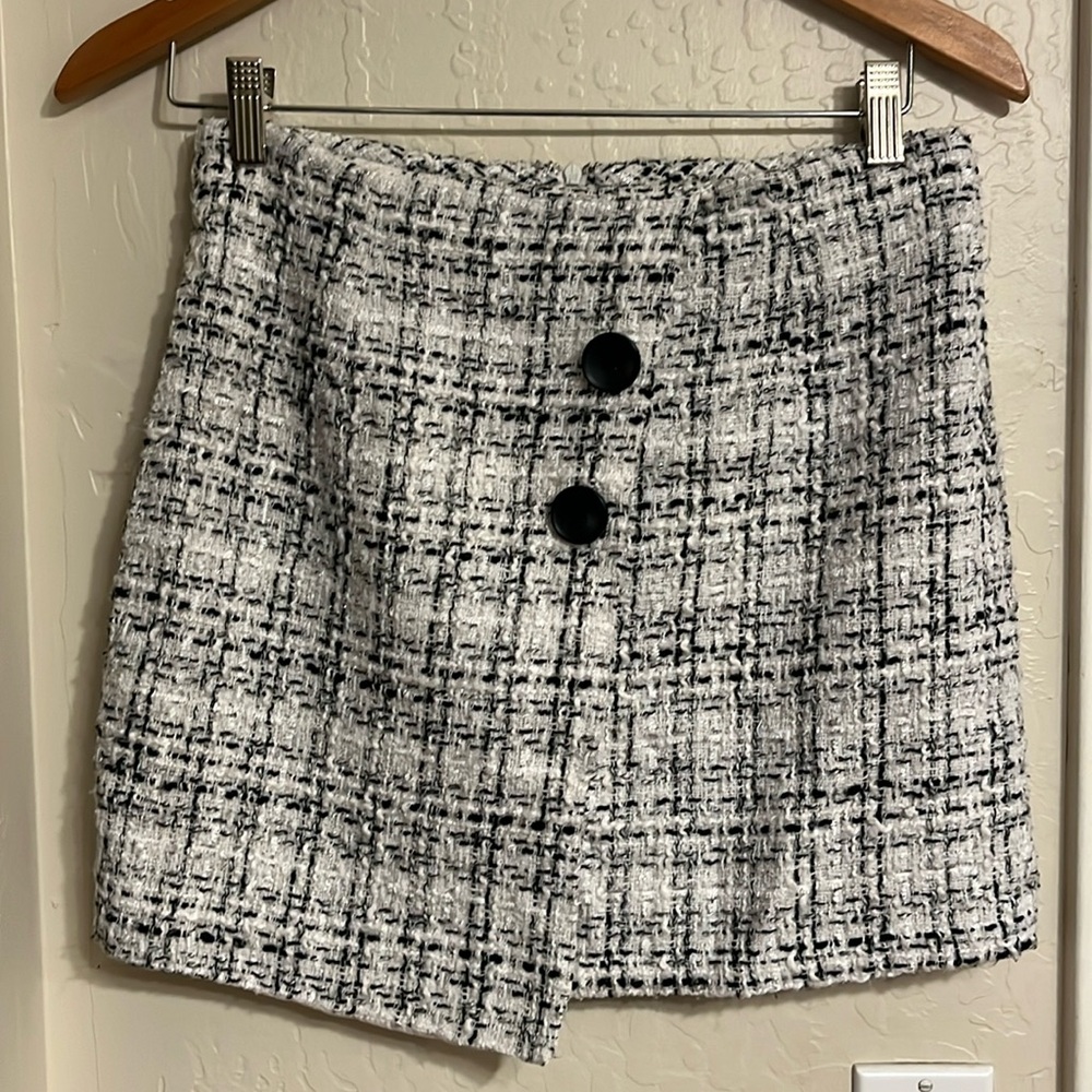 Wool skirt